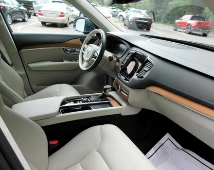 Вольво ХС90 2021 в Чернигове на Automoto.ua Синий Вольво ХС90, объемом двигателя 2 л и пробегом 24 тыс. км за 16200 $, фото 10 на Automoto.ua