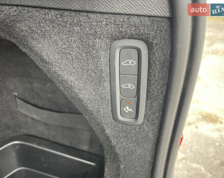 Вольво ХС90 2021 в Киеве на Automoto.ua Синий Вольво ХС90, объемом двигателя 1.97 л и пробегом 57 тыс. км за 52000 $, фото 43 на Automoto.ua