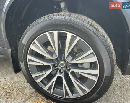 Вольво ХС90 2021 в Киеве на Automoto.ua Синий Вольво ХС90, объемом двигателя 1.97 л и пробегом 57 тыс. км за 52000 $, фото 5 на Automoto.ua