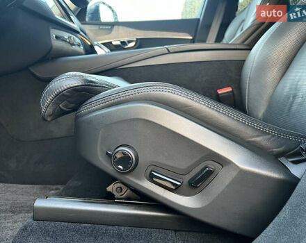 Синий Вольво ХС90, объемом двигателя 2 л и пробегом 69 тыс. км за 46900 $, фото 27 на Automoto.ua