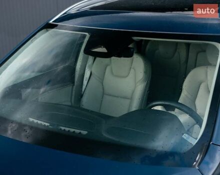 Синій Вольво ХС90, об'ємом двигуна 1.97 л та пробігом 27 тис. км за 62000 $, фото 236 на Automoto.ua