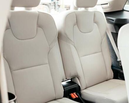 Синій Вольво ХС90, об'ємом двигуна 1.97 л та пробігом 27 тис. км за 62000 $, фото 121 на Automoto.ua