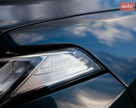 Синій Вольво ХС90, об'ємом двигуна 1.97 л та пробігом 27 тис. км за 62000 $, фото 167 на Automoto.ua