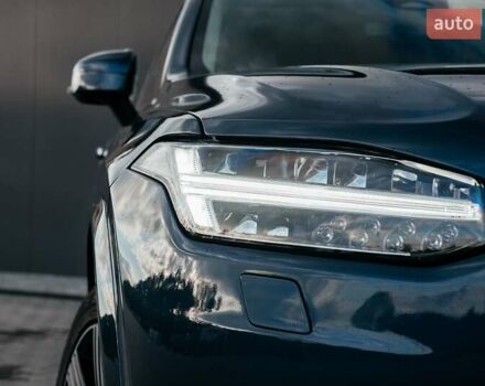 Синій Вольво ХС90, об'ємом двигуна 1.97 л та пробігом 27 тис. км за 62000 $, фото 182 на Automoto.ua