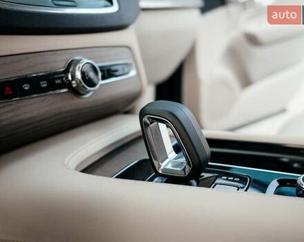 Синій Вольво ХС90, об'ємом двигуна 1.97 л та пробігом 27 тис. км за 62000 $, фото 191 на Automoto.ua