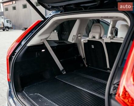 Синій Вольво ХС90, об'ємом двигуна 1.97 л та пробігом 27 тис. км за 62000 $, фото 244 на Automoto.ua