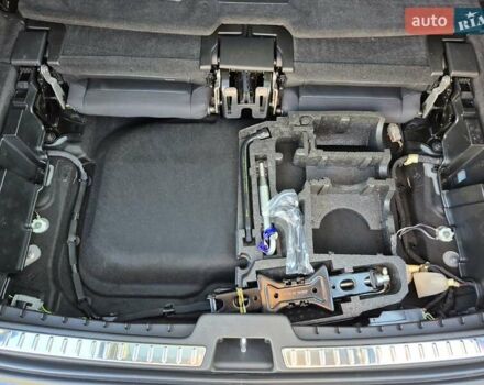 Вольво ХС90 2023 в Киеве на Automoto.ua Синий Вольво ХС90, объемом двигателя 1.97 л и пробегом 19 тыс. км за 62000 $, фото 26 на Automoto.ua