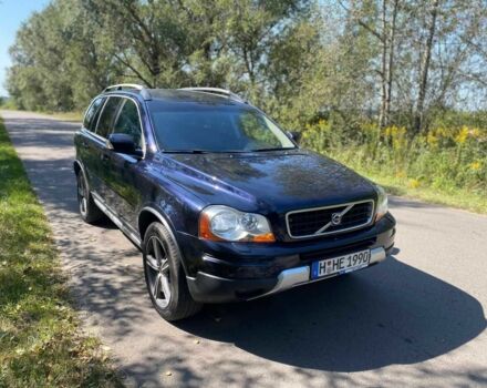 Синий Вольво ХС90, объемом двигателя 2.4 л и пробегом 333 тыс. км за 6112 $, фото 1 на Automoto.ua