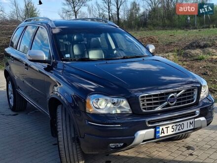 Синий Вольво ХС90, объемом двигателя 2.4 л и пробегом 180 тыс. км за 15999 $, фото 1 на Automoto.ua