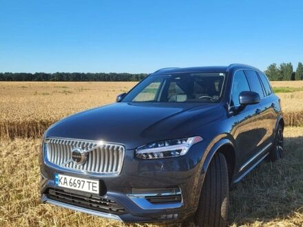 Синий Вольво ХС90, объемом двигателя 1.97 л и пробегом 32 тыс. км за 51800 $, фото 1 на Automoto.ua