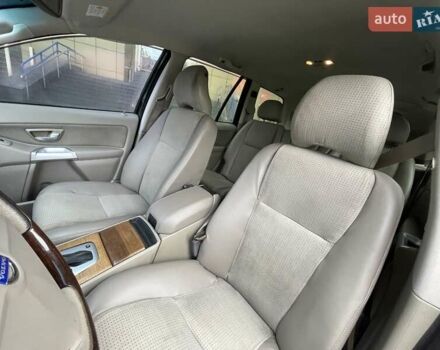 Зеленый Вольво ХС90, объемом двигателя 2.4 л и пробегом 463 тыс. км за 7950 $, фото 33 на Automoto.ua