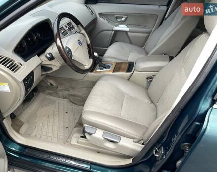 Зеленый Вольво ХС90, объемом двигателя 2.4 л и пробегом 463 тыс. км за 7950 $, фото 29 на Automoto.ua