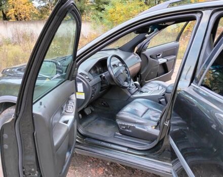 Зеленый Вольво ХС90, объемом двигателя 2.4 л и пробегом 400 тыс. км за 6200 $, фото 13 на Automoto.ua