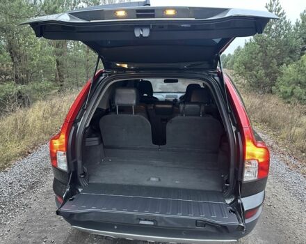 Зеленый Вольво ХС90, объемом двигателя 2.4 л и пробегом 321 тыс. км за 4200 $, фото 12 на Automoto.ua