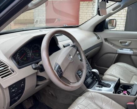 Зелений Вольво ХС90, об'ємом двигуна 2.4 л та пробігом 405 тис. км за 6299 $, фото 10 на Automoto.ua
