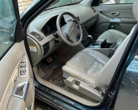 Зеленый Вольво ХС90, объемом двигателя 2.4 л и пробегом 400 тыс. км за 5600 $, фото 4 на Automoto.ua