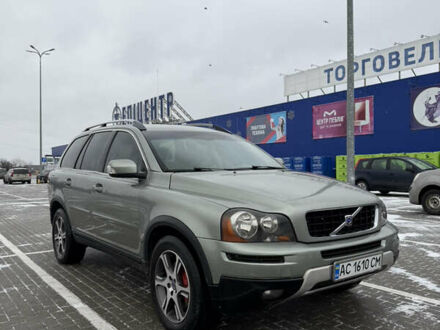 Зелений Вольво ХС90, об'ємом двигуна 2.4 л та пробігом 300 тис. км за 11500 $, фото 1 на Automoto.ua