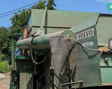 Вольво BM 800, объемом двигателя 0 л и пробегом 0 тыс. км за 5500 $, фото 1 на Automoto.ua