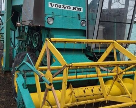 Синий Вольво BM 830, объемом двигателя 2.5 л и пробегом 10 тыс. км за 11000 $, фото 1 на Automoto.ua