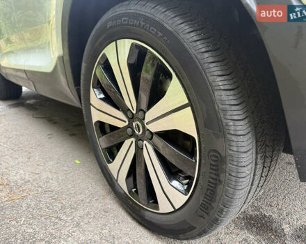 Вольво C40 Recharge 2022 у Рівному на Automoto.ua Білий Вольво C40 Recharge, об'ємом двигуна 0 л та пробігом 23 тис. км за 27600 $, фото 20 на Automoto.ua