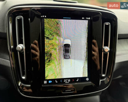 Білий Вольво C40 Recharge, об'ємом двигуна 0 л та пробігом 24 тис. км за 27600 $, фото 19 на Automoto.ua