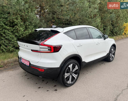 Вольво C40 Recharge 2022 у Рівному на Automoto.ua Білий Вольво C40 Recharge, об'ємом двигуна 0 л та пробігом 23 тис. км за 27600 $, фото 29 на Automoto.ua