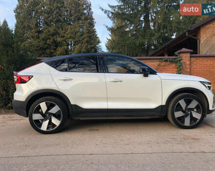 Белый Вольво C40 Recharge, объемом двигателя 0 л и пробегом 72 тыс. км за 29700 $, фото 11 на Automoto.ua