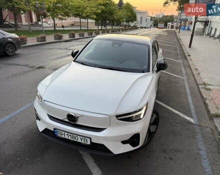Белый Вольво C40 Recharge, объемом двигателя 0 л и пробегом 31 тыс. км за 34500 $, фото 12 на Automoto.ua