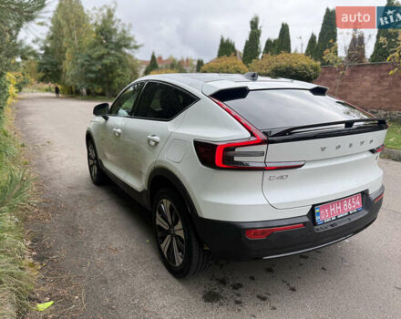Вольво C40 Recharge 2022 у Рівному на Automoto.ua Білий Вольво C40 Recharge, об'ємом двигуна 0 л та пробігом 23 тис. км за 27600 $, фото 23 на Automoto.ua
