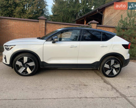 Белый Вольво C40 Recharge, объемом двигателя 0 л и пробегом 72 тыс. км за 29700 $, фото 2 на Automoto.ua