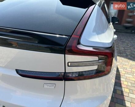Білий Вольво C40 Recharge, об'ємом двигуна 0 л та пробігом 15 тис. км за 33500 $, фото 40 на Automoto.ua