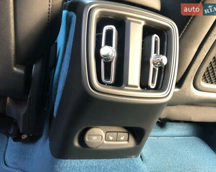 Белый Вольво C40 Recharge, объемом двигателя 0 л и пробегом 72 тыс. км за 29700 $, фото 23 на Automoto.ua