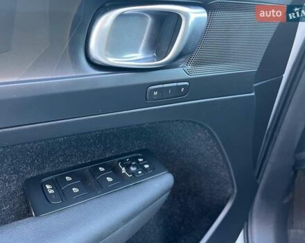 Білий Вольво C40 Recharge, об'ємом двигуна 0 л та пробігом 40 тис. км за 26999 $, фото 21 на Automoto.ua