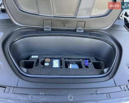 Білий Вольво C40 Recharge, об'ємом двигуна 0 л та пробігом 40 тис. км за 26999 $, фото 9 на Automoto.ua