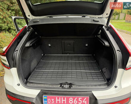 Білий Вольво C40 Recharge, об'ємом двигуна 0 л та пробігом 24 тис. км за 27600 $, фото 16 на Automoto.ua