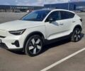 Белый Вольво C40 Recharge, объемом двигателя 0 л и пробегом 37 тыс. км за 34900 $, фото 1 на Automoto.ua