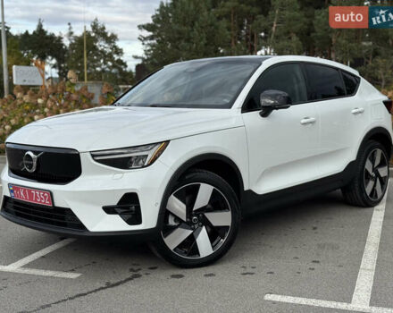 Белый Вольво C40 Recharge, объемом двигателя 0 л и пробегом 1 тыс. км за 34500 $, фото 10 на Automoto.ua