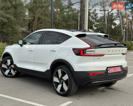 Белый Вольво C40 Recharge, объемом двигателя 0 л и пробегом 1 тыс. км за 34500 $, фото 20 на Automoto.ua