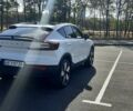 Белый Вольво C40 Recharge, объемом двигателя 0 л и пробегом 37 тыс. км за 34900 $, фото 6 на Automoto.ua