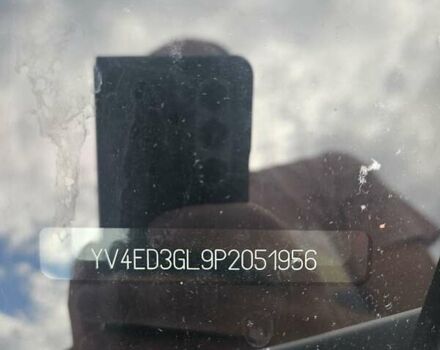 Белый Вольво C40 Recharge, объемом двигателя 0 л и пробегом 100 тыс. км за 27000 $, фото 25 на Automoto.ua