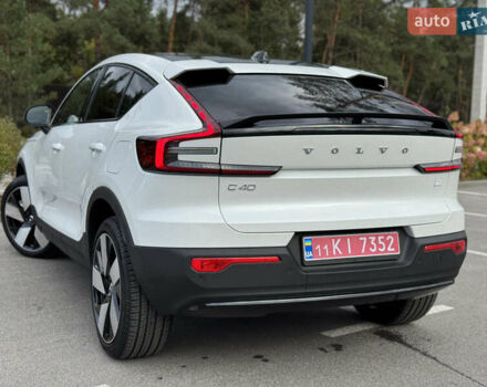 Белый Вольво C40 Recharge, объемом двигателя 0 л и пробегом 1 тыс. км за 34500 $, фото 17 на Automoto.ua