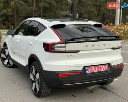 Белый Вольво C40 Recharge, объемом двигателя 0 л и пробегом 1 тыс. км за 34500 $, фото 18 на Automoto.ua