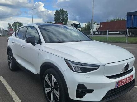 Белый Вольво C40 Recharge, объемом двигателя 0 л и пробегом 100 тыс. км за 27000 $, фото 1 на Automoto.ua