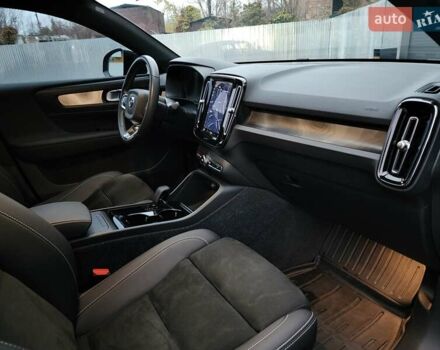 Чорний Вольво C40 Recharge, об'ємом двигуна 0 л та пробігом 68 тис. км за 28000 $, фото 46 на Automoto.ua