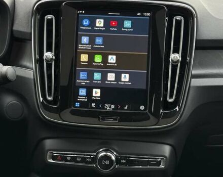 Черный Вольво C40 Recharge, объемом двигателя 0 л и пробегом 100 тыс. км за 29300 $, фото 45 на Automoto.ua