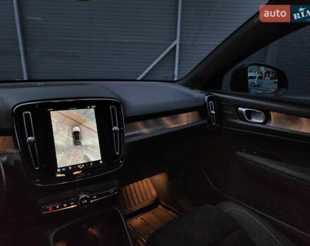 Чорний Вольво C40 Recharge, об'ємом двигуна 0 л та пробігом 68 тис. км за 28000 $, фото 37 на Automoto.ua