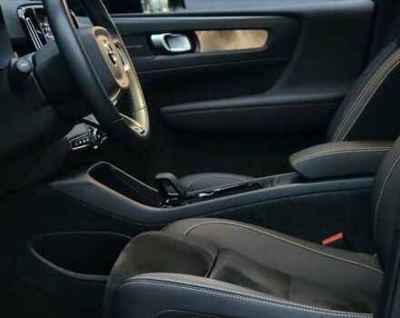 Чорний Вольво C40 Recharge, об'ємом двигуна 0 л та пробігом 68 тис. км за 28000 $, фото 52 на Automoto.ua