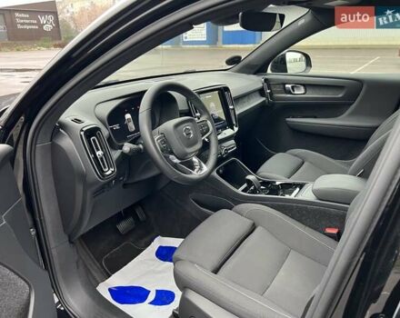 Черный Вольво C40 Recharge, объемом двигателя 0 л и пробегом 120 тыс. км за 27000 $, фото 15 на Automoto.ua