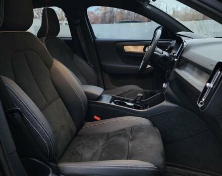 Чорний Вольво C40 Recharge, об'ємом двигуна 0 л та пробігом 68 тис. км за 28000 $, фото 45 на Automoto.ua