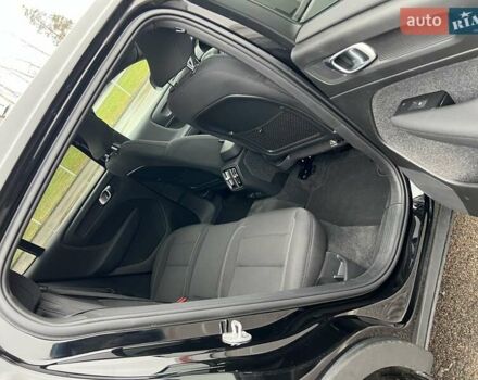 Черный Вольво C40 Recharge, объемом двигателя 0 л и пробегом 120 тыс. км за 27000 $, фото 26 на Automoto.ua